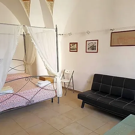 Cali Nitta Storic 3* Corigliano dʼOtranto
