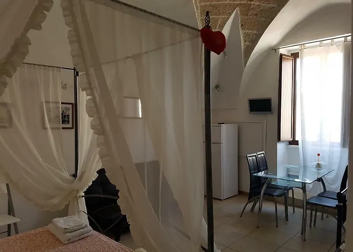 Cali Nitta Storic Bed and Breakfast Corigliano dʼOtranto